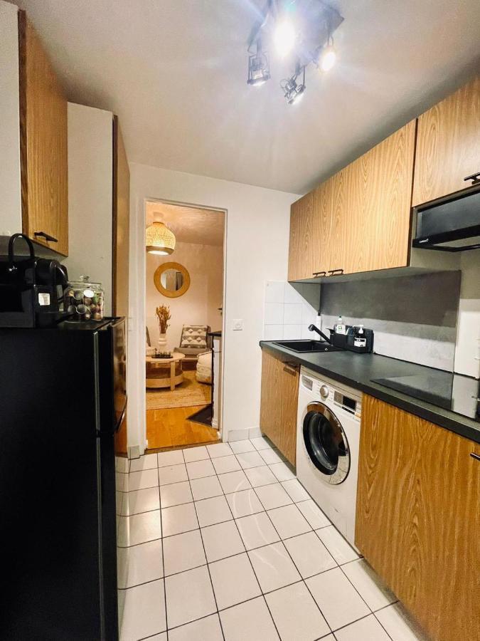 Chic Apartment On The Famous Shopping Rue Du Faubourg Saint-Honore Street Paris Eksteriør bilde