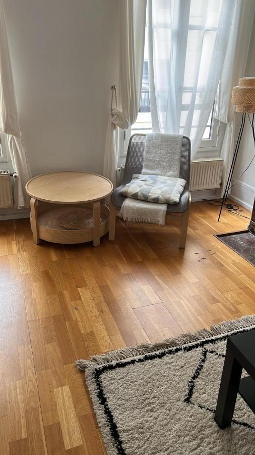 Chic Apartment On The Famous Shopping Rue Du Faubourg Saint-Honore Street Paris Eksteriør bilde
